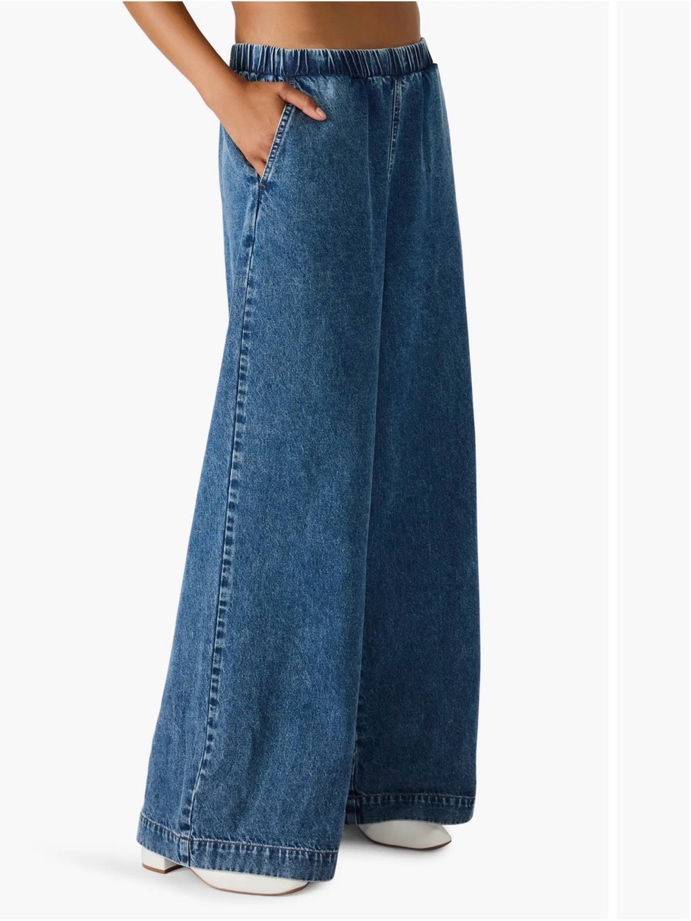 Steve Madden Levy Pull-On Wide Leg Jeans